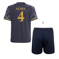 Real Madrid David Alaba #4 Bortadräkt Barn 2023-24 Kortärmad (+ Korta byxor)
